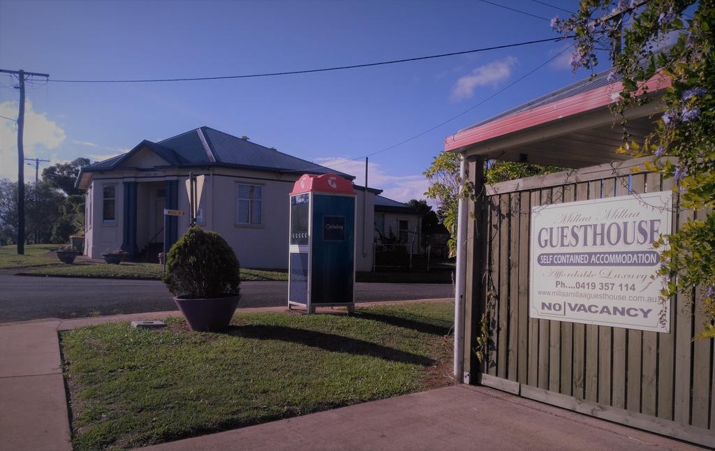 Millaa Millaa Hotel 外观 照片